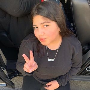 Meet your Posher, Samantha